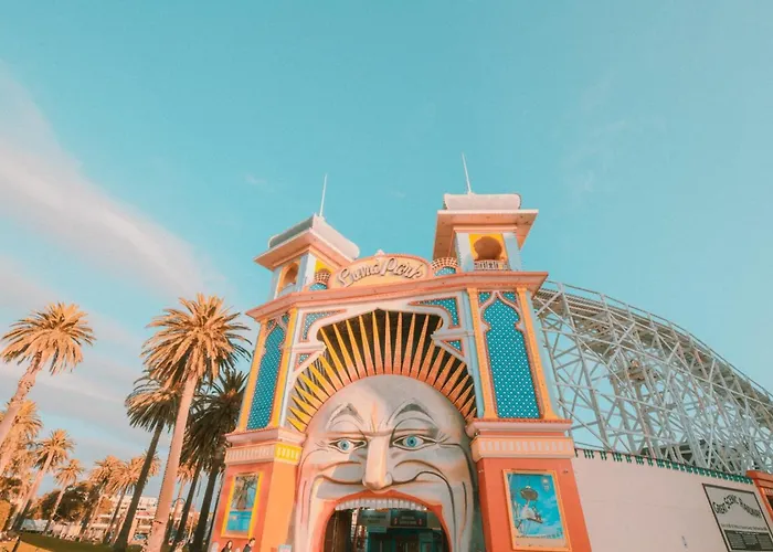 Bright Studio In Iconic St Kilda Beach